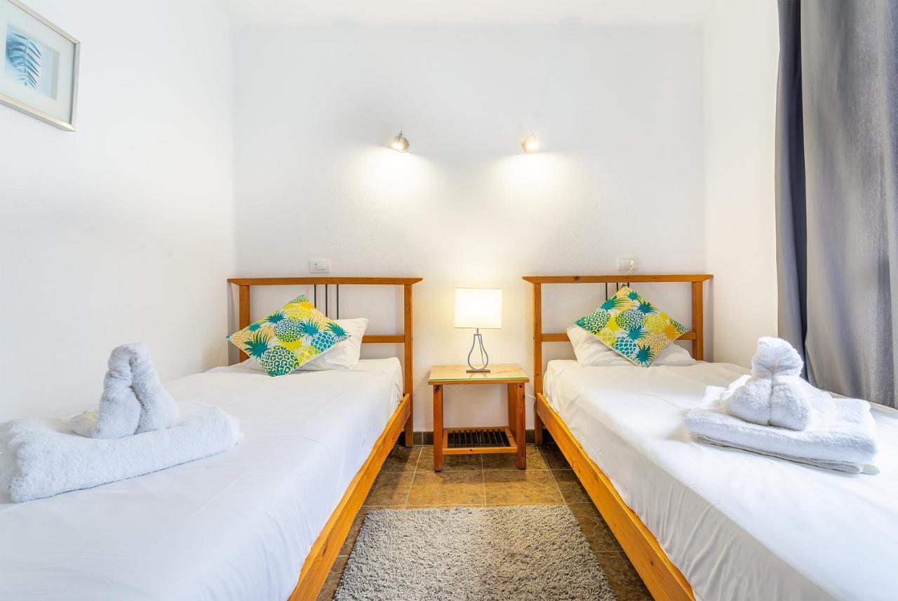 Casa Lili - Shared Pool - Close To Seafront Promenade - Sea Views From Upper Terrace Punta Mujeres Ngoại thất bức ảnh