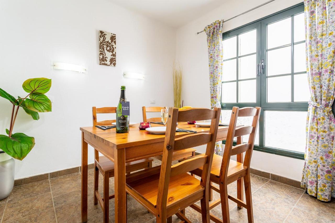 Casa Lili - Shared Pool - Close To Seafront Promenade - Sea Views From Upper Terrace Punta Mujeres Ngoại thất bức ảnh